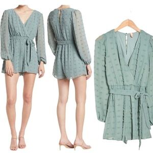 NWT! KENEDIK Clip Dot Tie Waist Romper in Seafoam. Size Large.